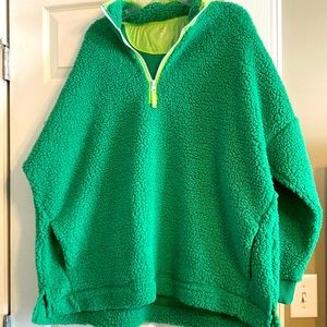 Green Offline by Aerie Sherpa